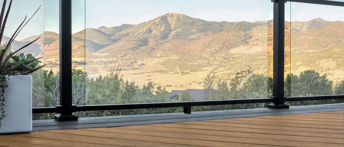 Trex Signature® Glass Railing